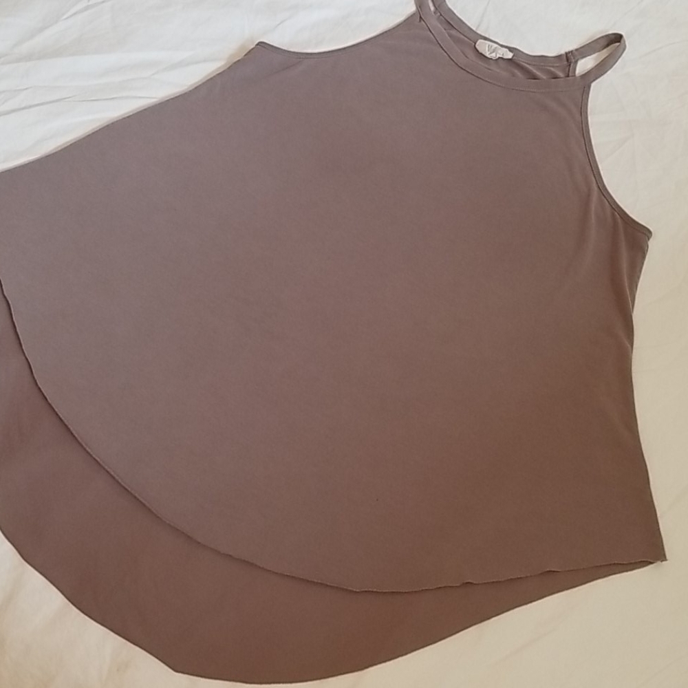 Sienna Sky flowy Taupe/Grey tank